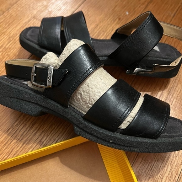 ECCO Twist Sandals, new old stock, leather, size 8. - Picture 4 of 7